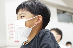厳しさだけではない、笑顔で楽しい塾生活。